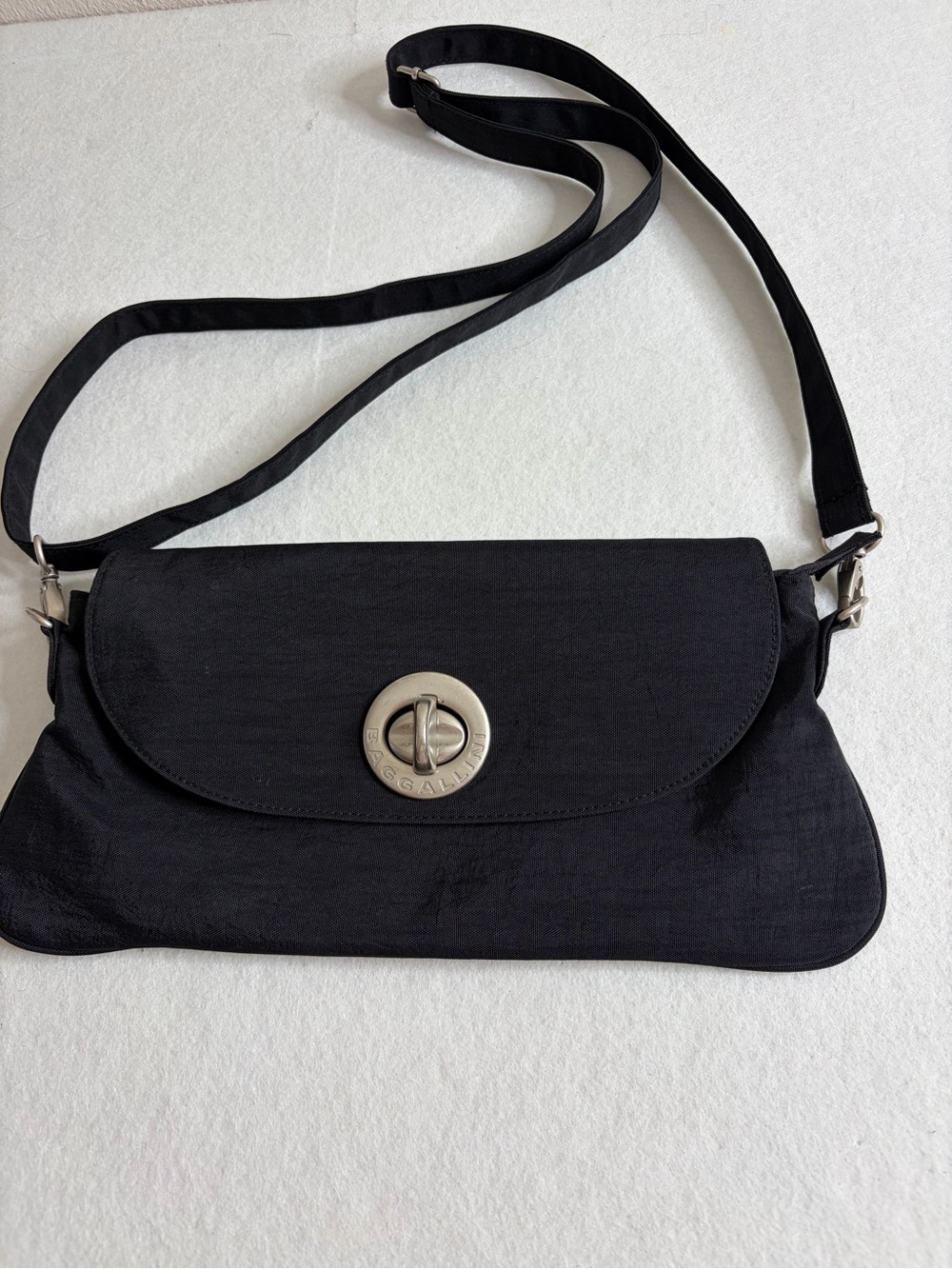 Baggallini Crossbody Bag Black with Silver color Hardware
